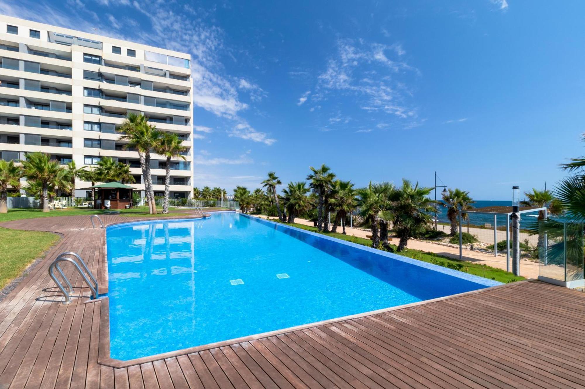 Espanatour Meruyert Torrevieja Ngoại thất bức ảnh